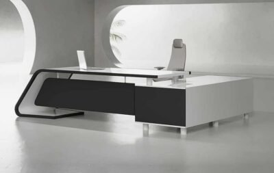 arc ceo executive desk