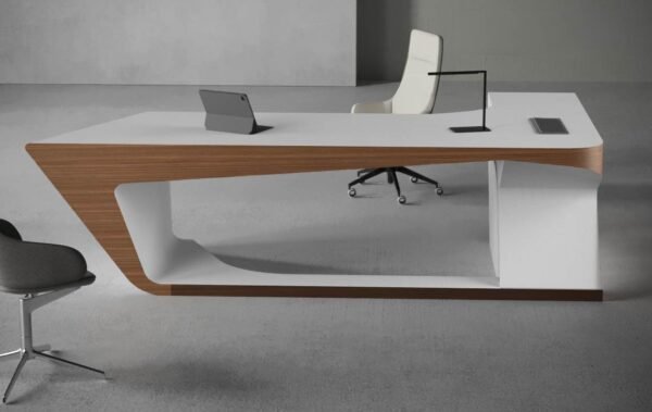 Dame CEO Executive Desk - Highmoon Office Furniture Manufacturer and Supplier