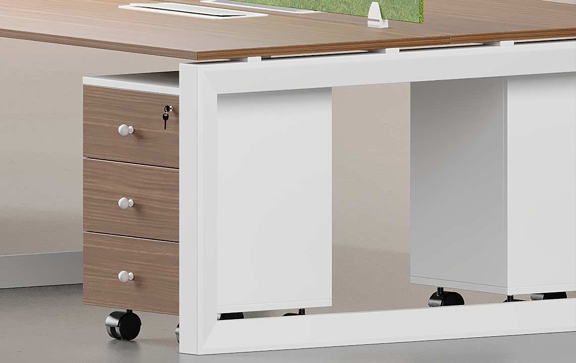 Nade 4 Cluster Workstation (Closed Type) Nade 4 Cluster Workstation (Closed Type)