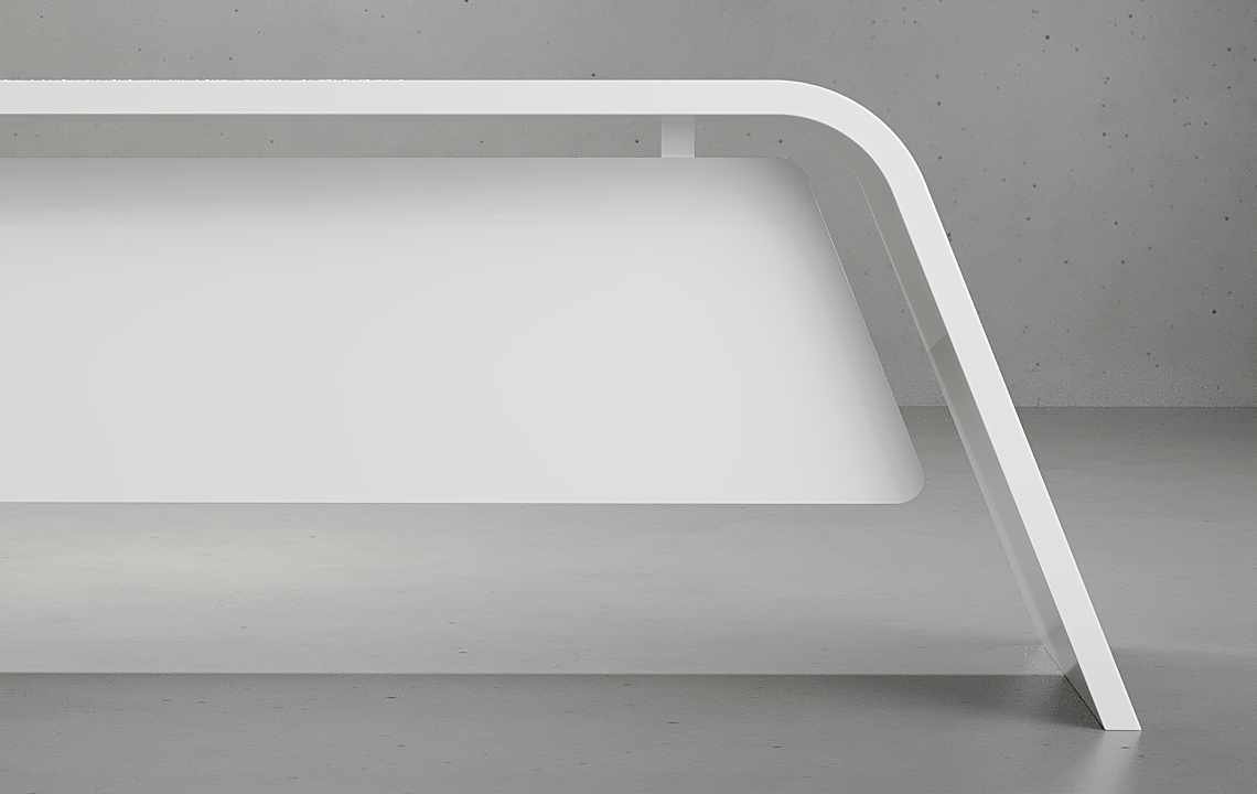 Quad CEO Executive Desk