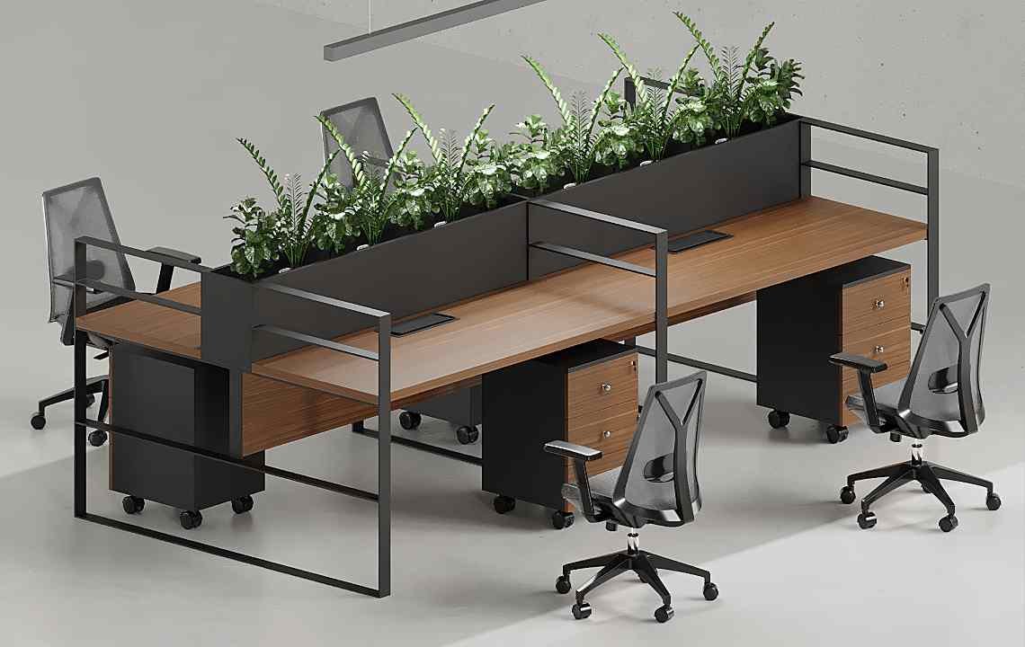 Bank 4 Cluster Planter Workstation