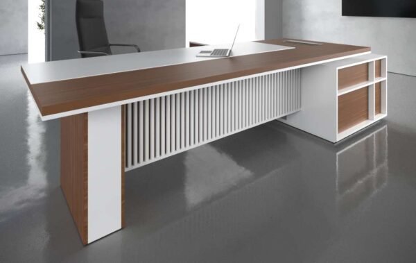 Kelt CEO Executive Desk