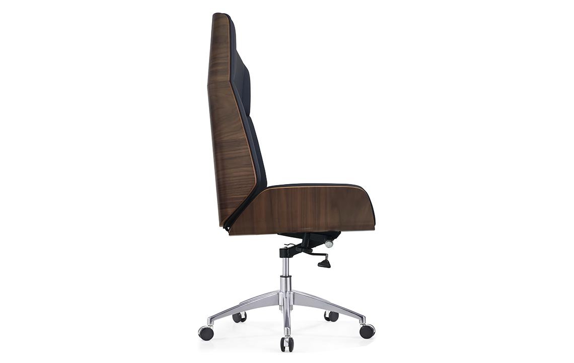 TRJ 480 High Conference Chair