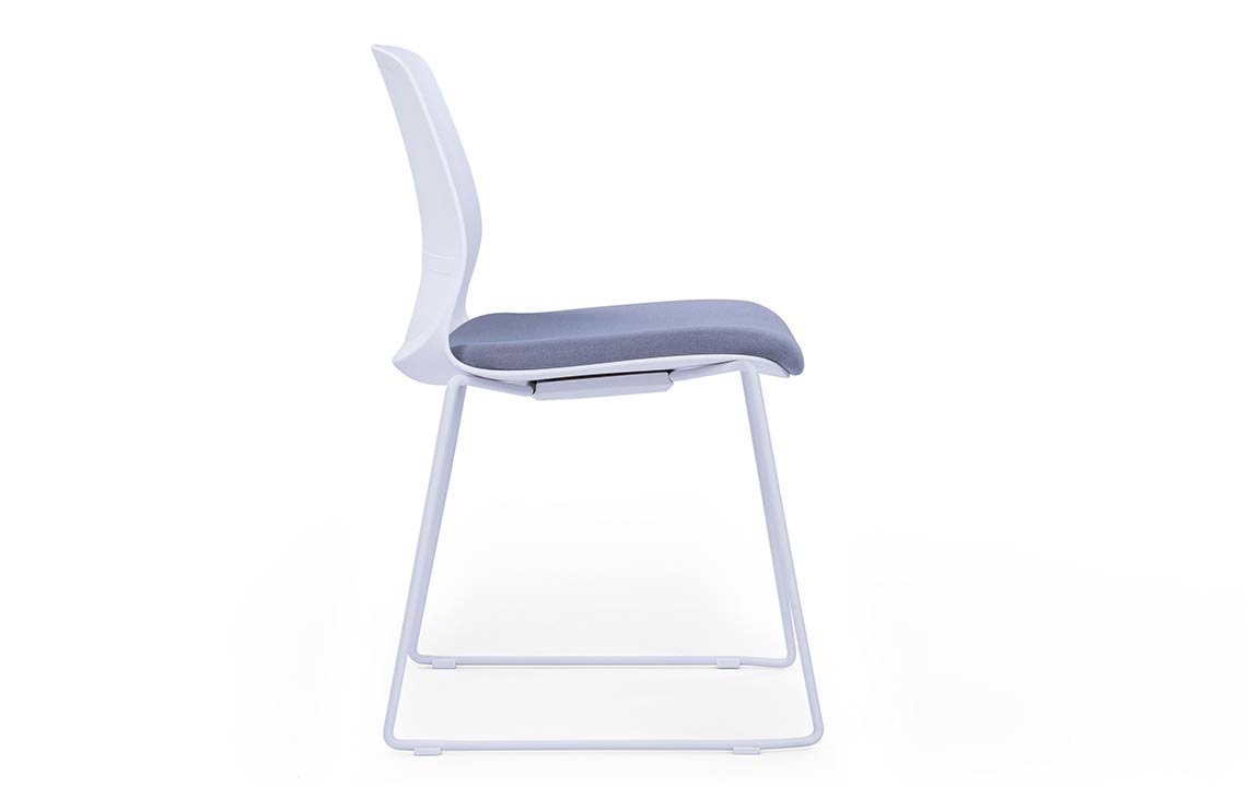 Stat 001 Chair