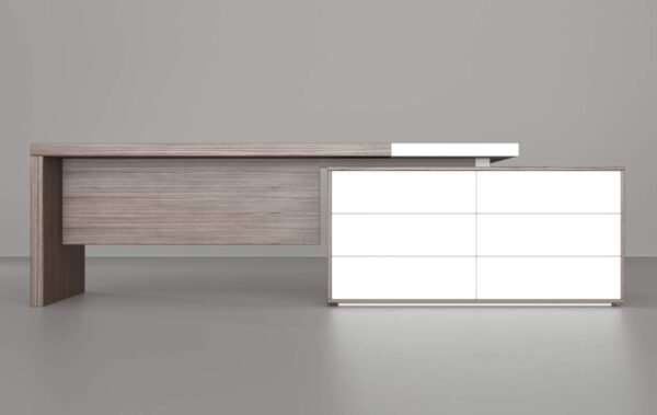 Drad Straight CEO Executive Desk