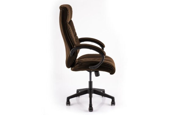 TVR 067 Executive Chair