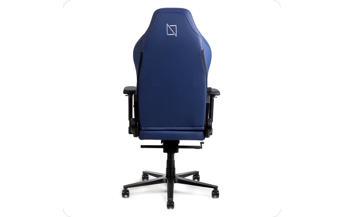 APEX CHAIR – CLOUD LEATHER Gaming Chair APEX CHAIR – CLOUD LEATHER Gaming Chair